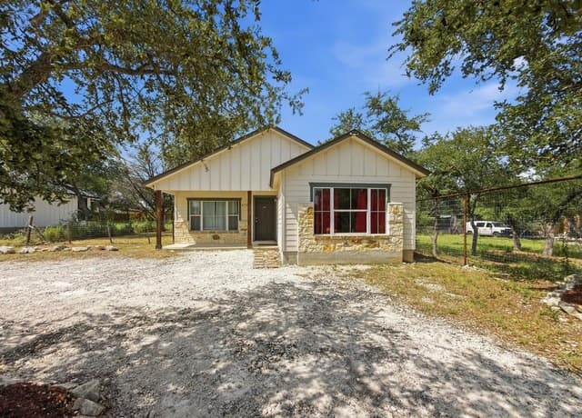 473  High Dr, Spring Branch, TX 78070 — photo 2