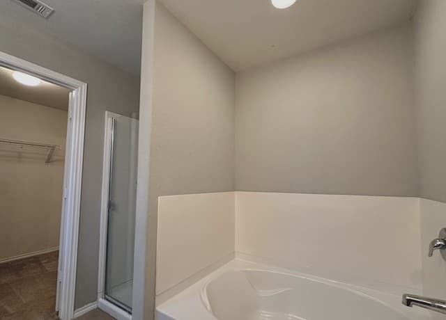 11746  Silver Fld, San Antonio, TX 78254 — photo 12