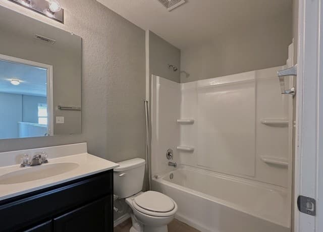 11746  Silver Fld, San Antonio, TX 78254 — photo 19