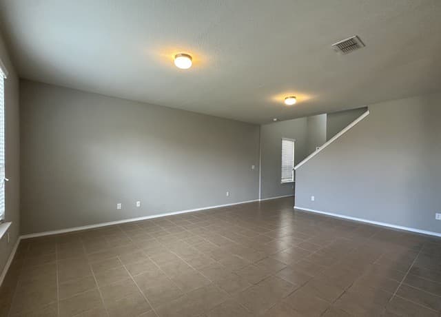 11746  Silver Fld, San Antonio, TX 78254 — photo 3