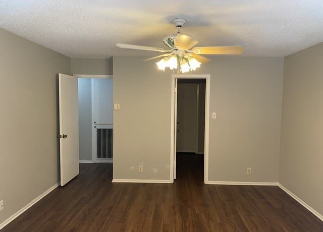 10811  Redbush Park, San Antonio, TX 78249 — photo 11