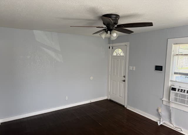 226  Wellington, San Antonio, TX 78214 — photo 2