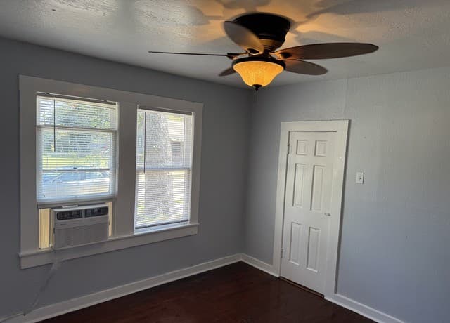 226  Wellington, San Antonio, TX 78214 — photo 6