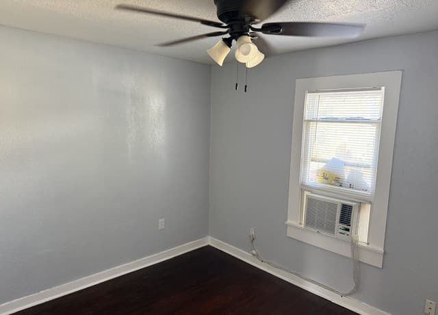 226  Wellington, San Antonio, TX 78214 — photo 9