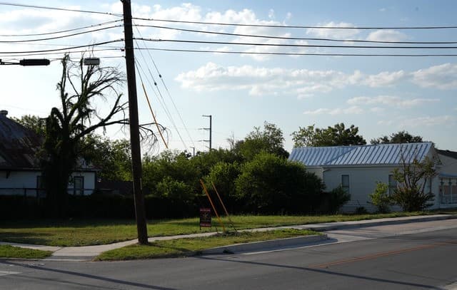 629  Burnet St, San Antonio, TX 78202 — photo 6