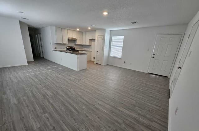 7239  Pasture Run, San Antonio, TX 78252 — photo 4