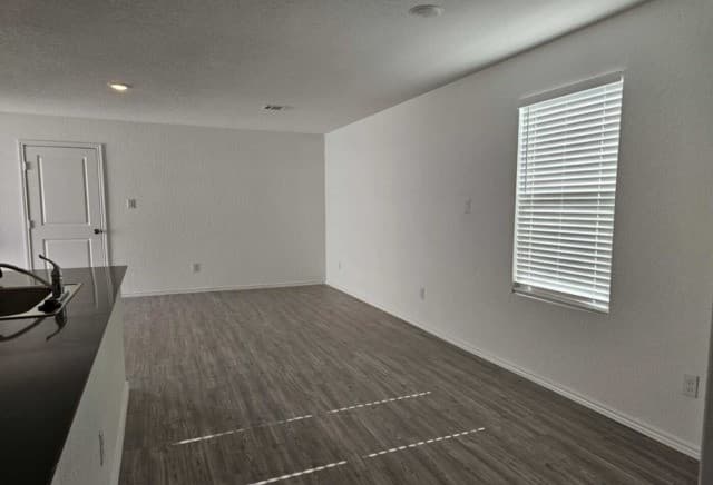 7239  Pasture Run, San Antonio, TX 78252 — photo 6