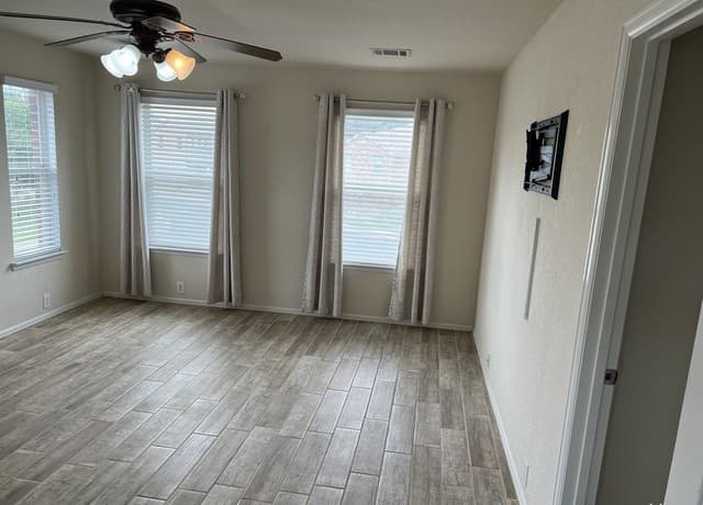 2532  Grayson Cir, San Antonio, TX 78232 — photo 17