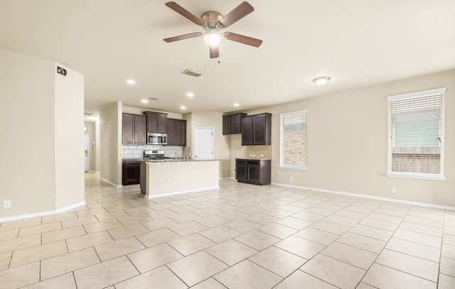 8514  Hamer Rnch, San Antonio, TX 78254 — photo 11