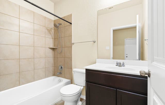 8514  Hamer Rnch, San Antonio, TX 78254 — photo 4