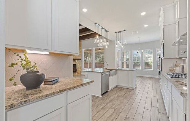 9015  Mendrin Rdg, Fair Oaks Ranch, TX 78015 — photo 7