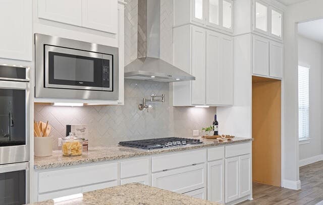 9015  Mendrin Rdg, Fair Oaks Ranch, TX 78015 — photo 9