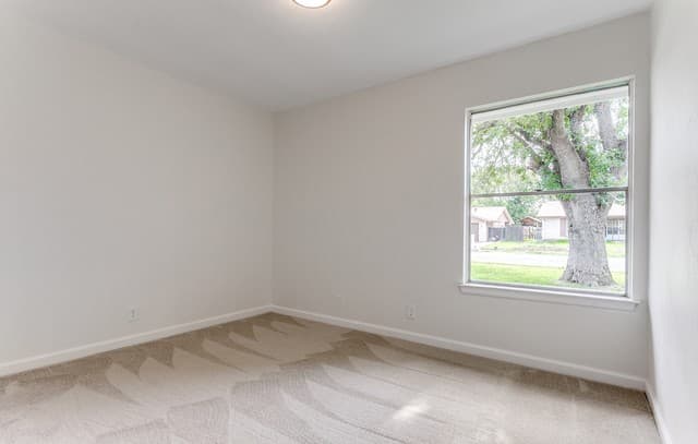 8214  Banbury Dr, San Antonio, TX 78239 — photo 20