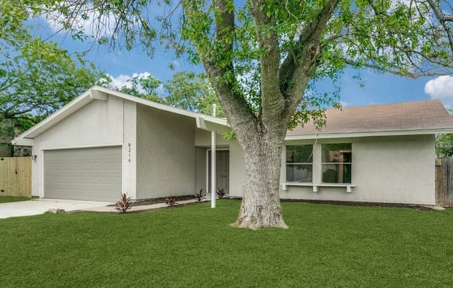 8214  Banbury Dr, San Antonio, TX 78239 — photo 3