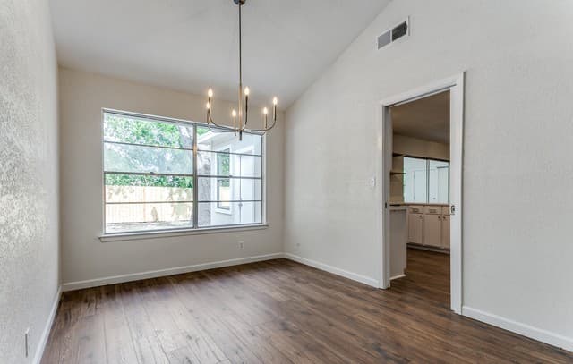 8214  Banbury Dr, San Antonio, TX 78239 — photo 7