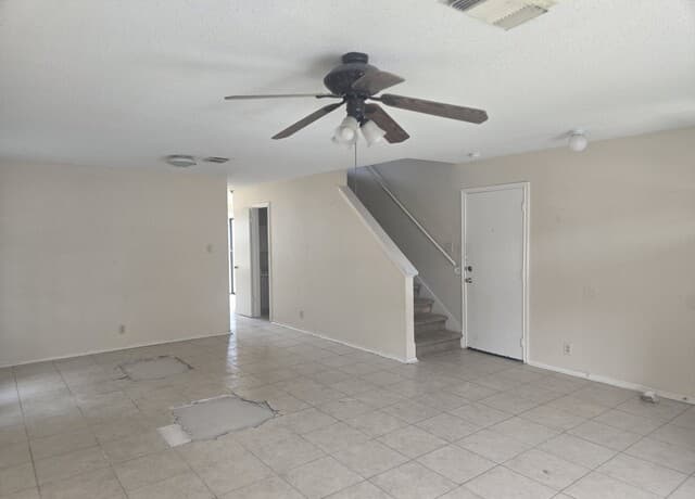 5015  Taylor Kenton, San Antonio, TX 78240 — photo 3
