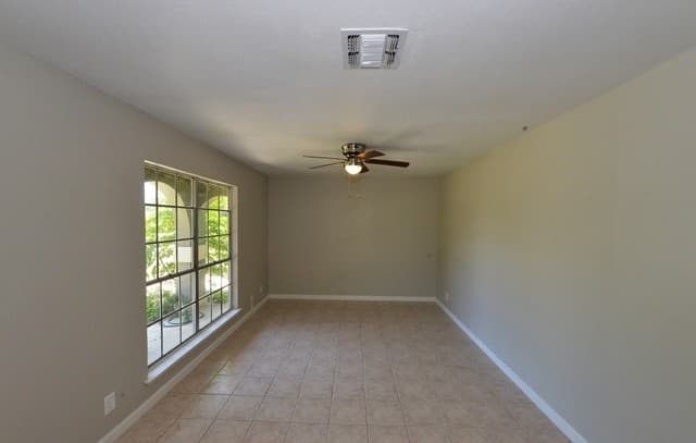 7217  Leading Oaks, Live Oak, TX 78233 — photo 2