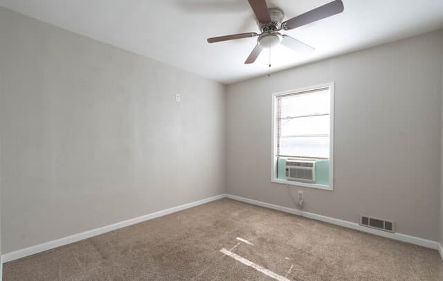 620  Viewpoint Dr, Poteet, TX 78065 — photo 10