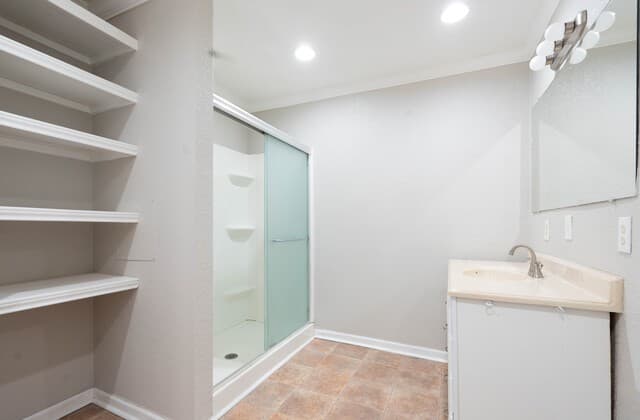 620  Viewpoint Dr, Poteet, TX 78065 — photo 11