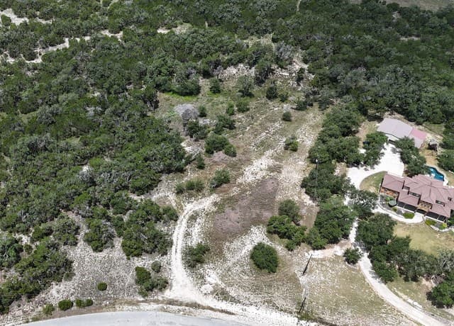 1248  Primrose Path, Canyon Lake, TX 78133 — photo 2