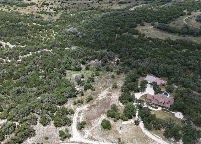 1248  Primrose Path, Canyon Lake, TX 78133 — photo 4