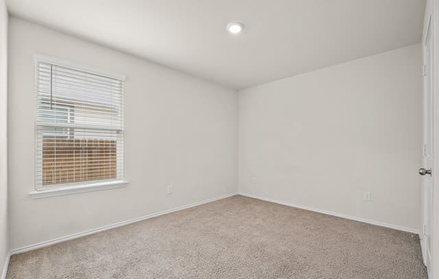 12103  Sampson Crk, San Antonio, TX 78245 — photo 19