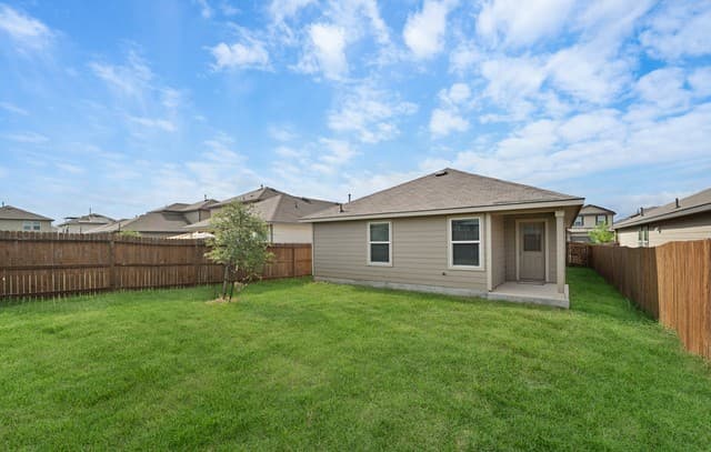 12103  Sampson Crk, San Antonio, TX 78245 — photo 21
