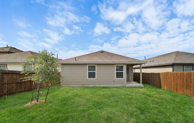 12103  Sampson Crk, San Antonio, TX 78245 — photo 22
