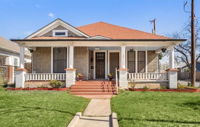 333  Florida St, San Antonio, TX 78210