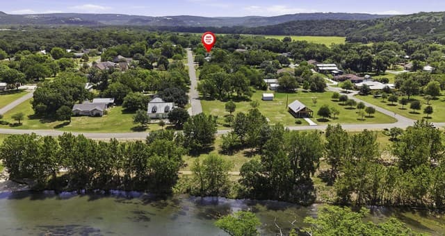 485 Pecan Falls