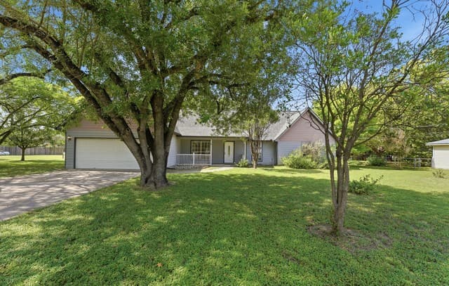485  Pecan Falls, Canyon Lake, TX 78133 — photo 5