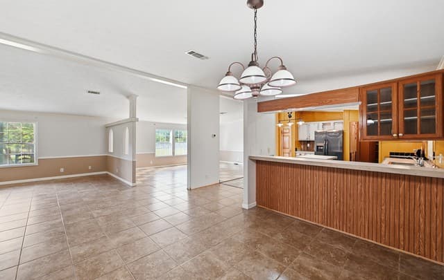 357  Dallas St, Bandera, TX 78003 — photo 8