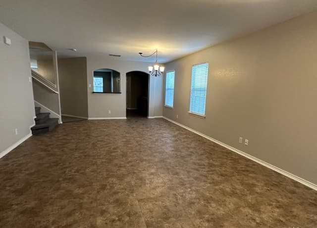 2111  Red Rock Xing, San Antonio, TX 78245 — photo 4