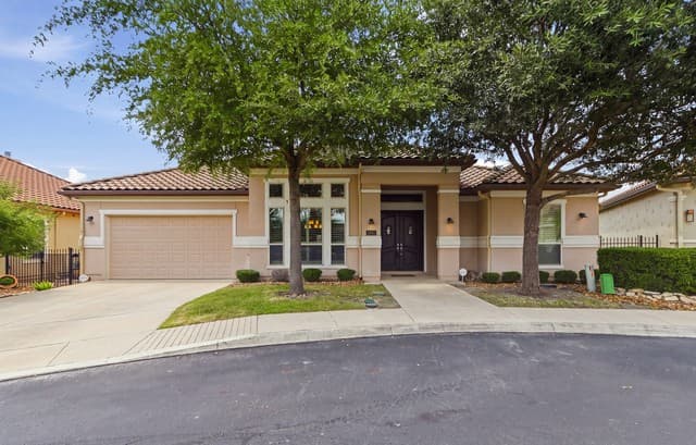 1542 Melanie Cir