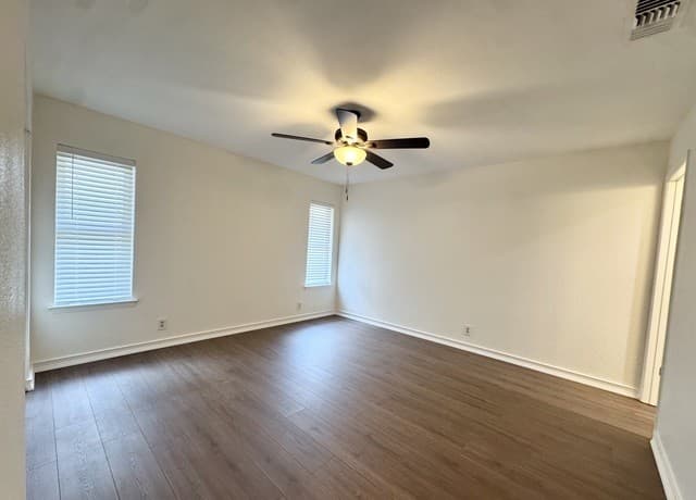5614  Timber Rail, San Antonio, TX 78250 — photo 13