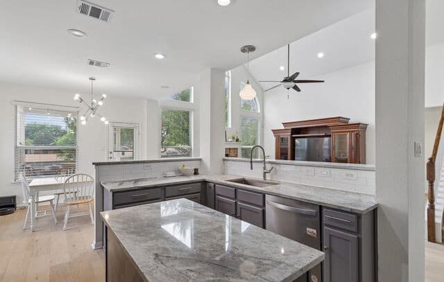 8918  Los Sonoma Rio, Helotes, TX 78023 — photo 6