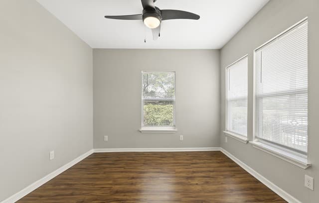 219  Finton, San Antonio, TX 78204 — photo 12