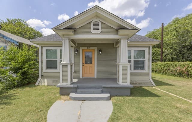 219  Finton, San Antonio, TX 78204