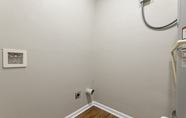 219  Finton, San Antonio, TX 78204 — photo 22