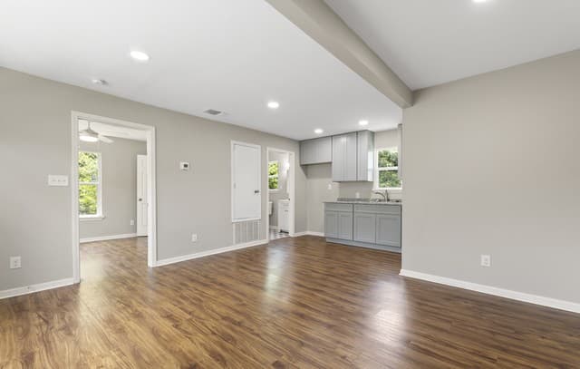 219  Finton, San Antonio, TX 78204 — photo 7