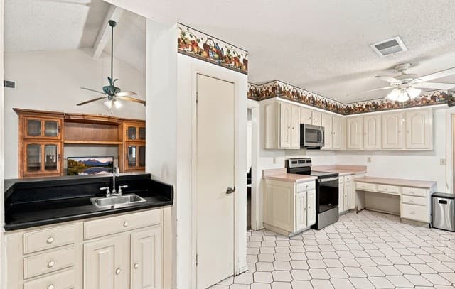 1723  Copperfield, San Antonio, TX 78251 — photo 3