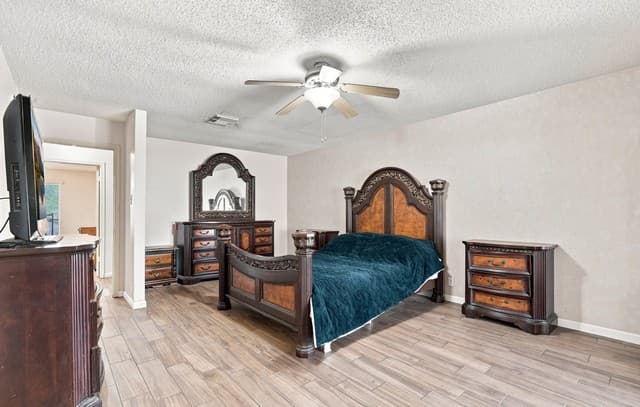 1723  Copperfield, San Antonio, TX 78251 — photo 8