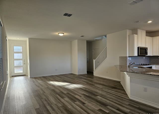 4955  Usaa Blvd Unit 21, San Antonio, TX 78240 — photo 3