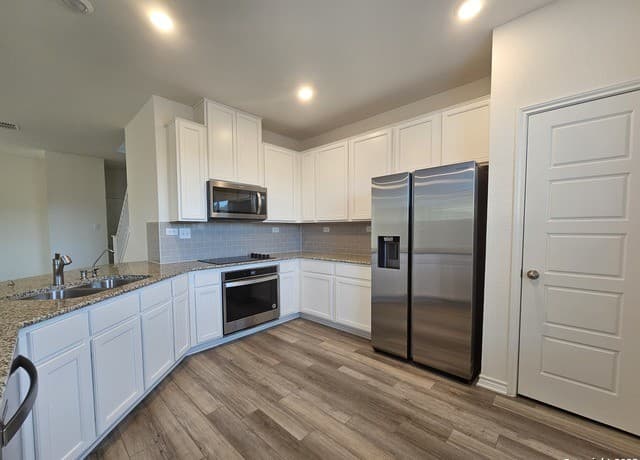 4955  Usaa Blvd Unit 21, San Antonio, TX 78240 — photo 5