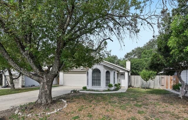7411  Windbridge
