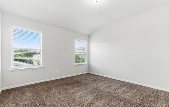 2503  LYNWOOD Bend, San Antonio, TX 78245 — photo 16