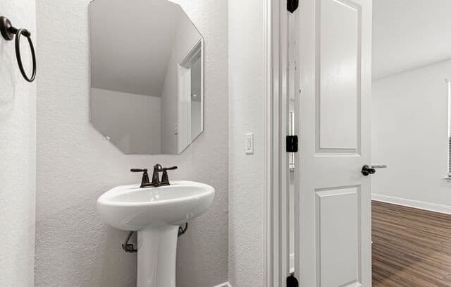 2503  LYNWOOD Bend, San Antonio, TX 78245 — photo 25