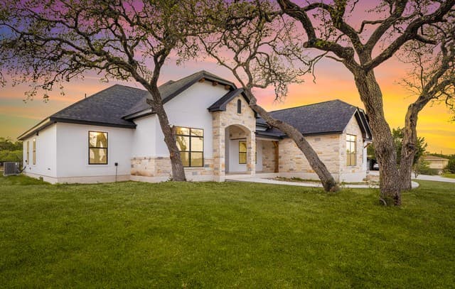 220  Toucan Dr, Spring Branch, TX 78070 — photo 2