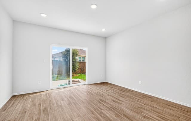5823  Hematite Rim, San Antonio, TX 78222 — photo 9