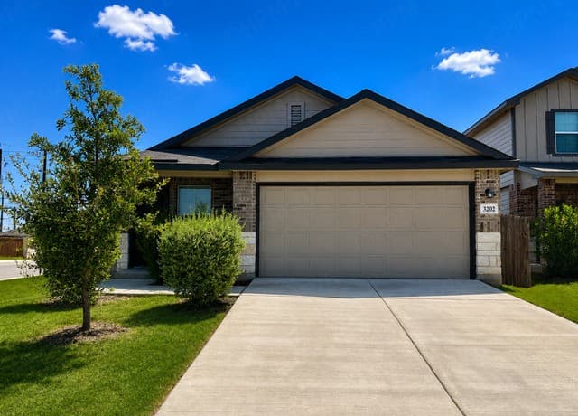3202  Lamoka Lake